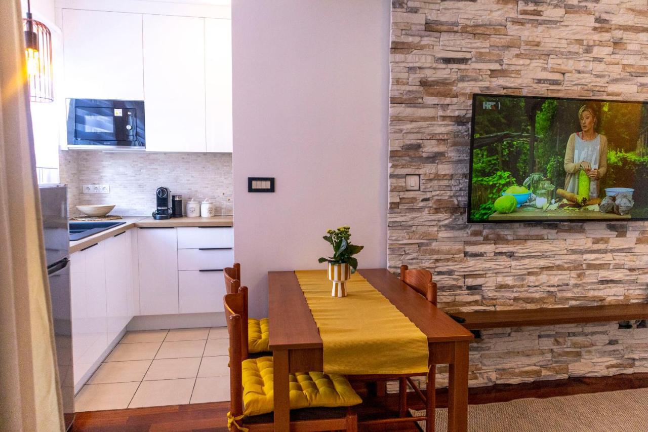Apartment Blaue Adria Split Bagian luar foto