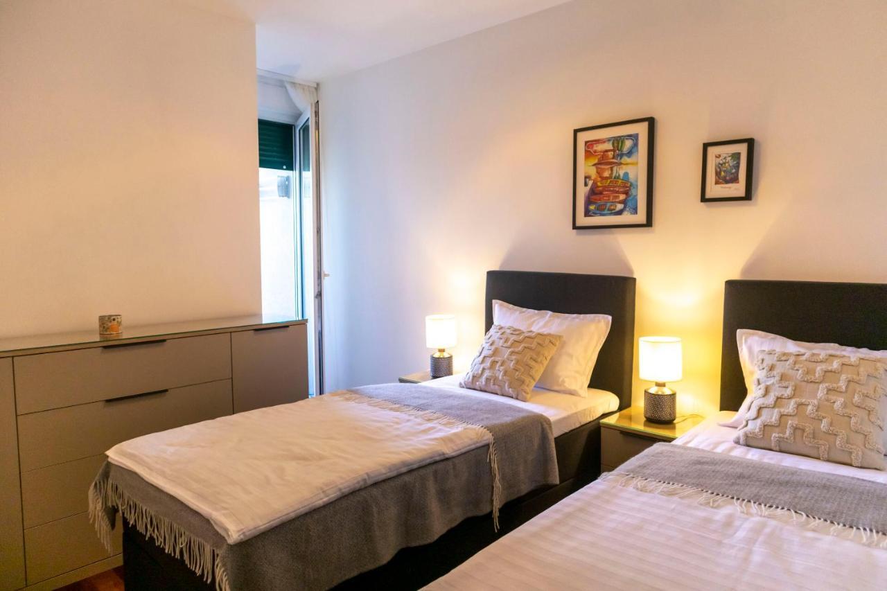 Apartment Blaue Adria Split Bagian luar foto