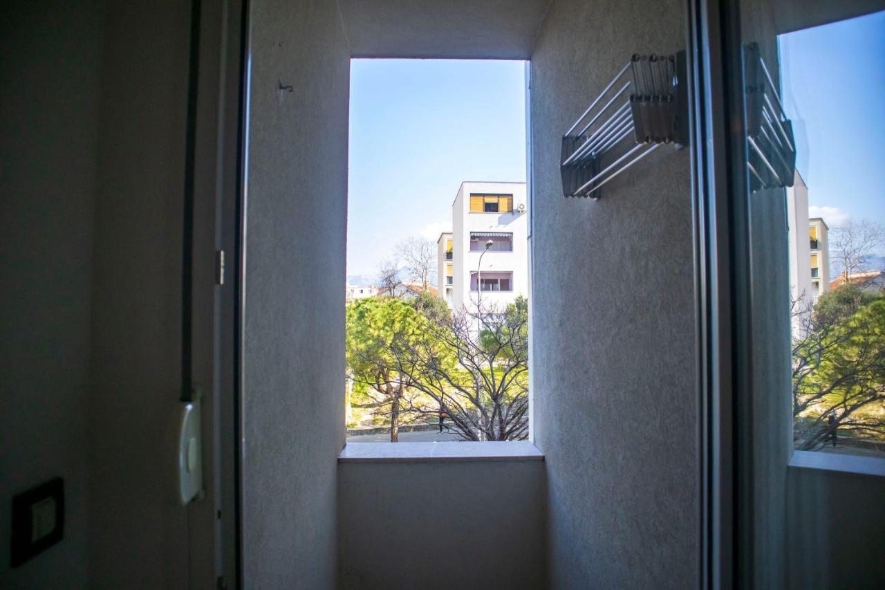 Apartment Blaue Adria Split Bagian luar foto